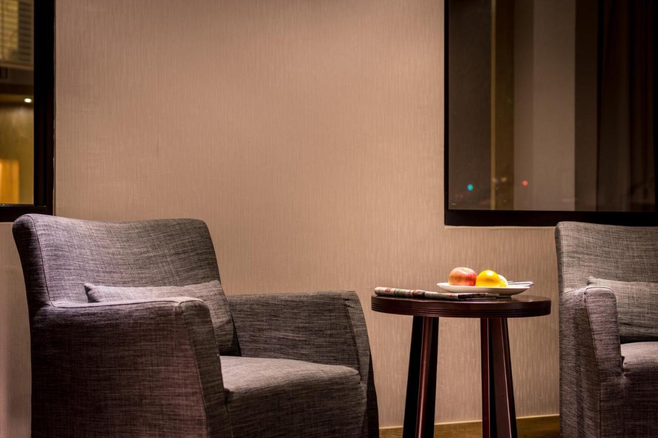 Jai Chateau Hotels & Hostels Đài Nam Ngoại thất bức ảnh