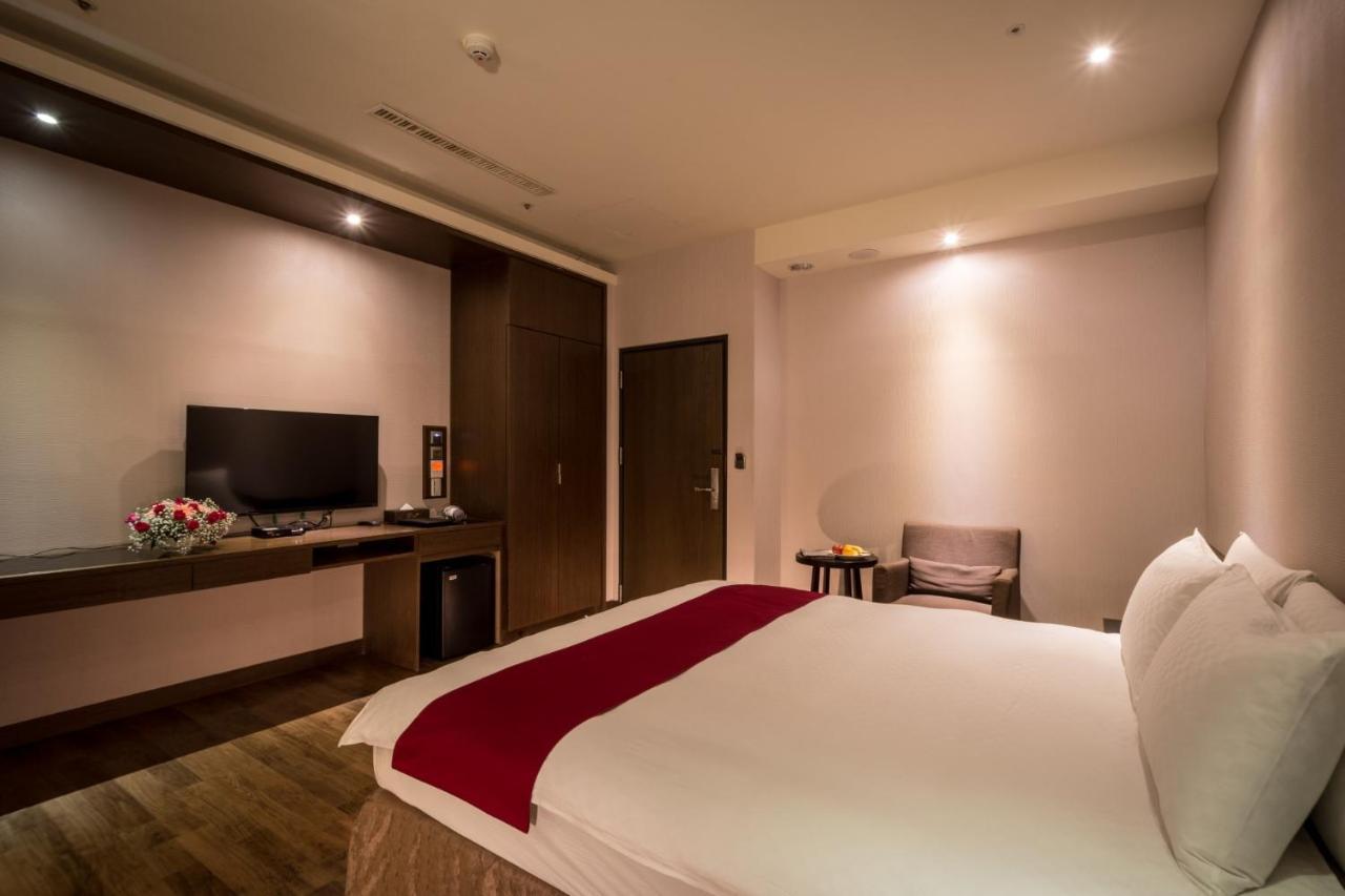Jai Chateau Hotels & Hostels Đài Nam Ngoại thất bức ảnh