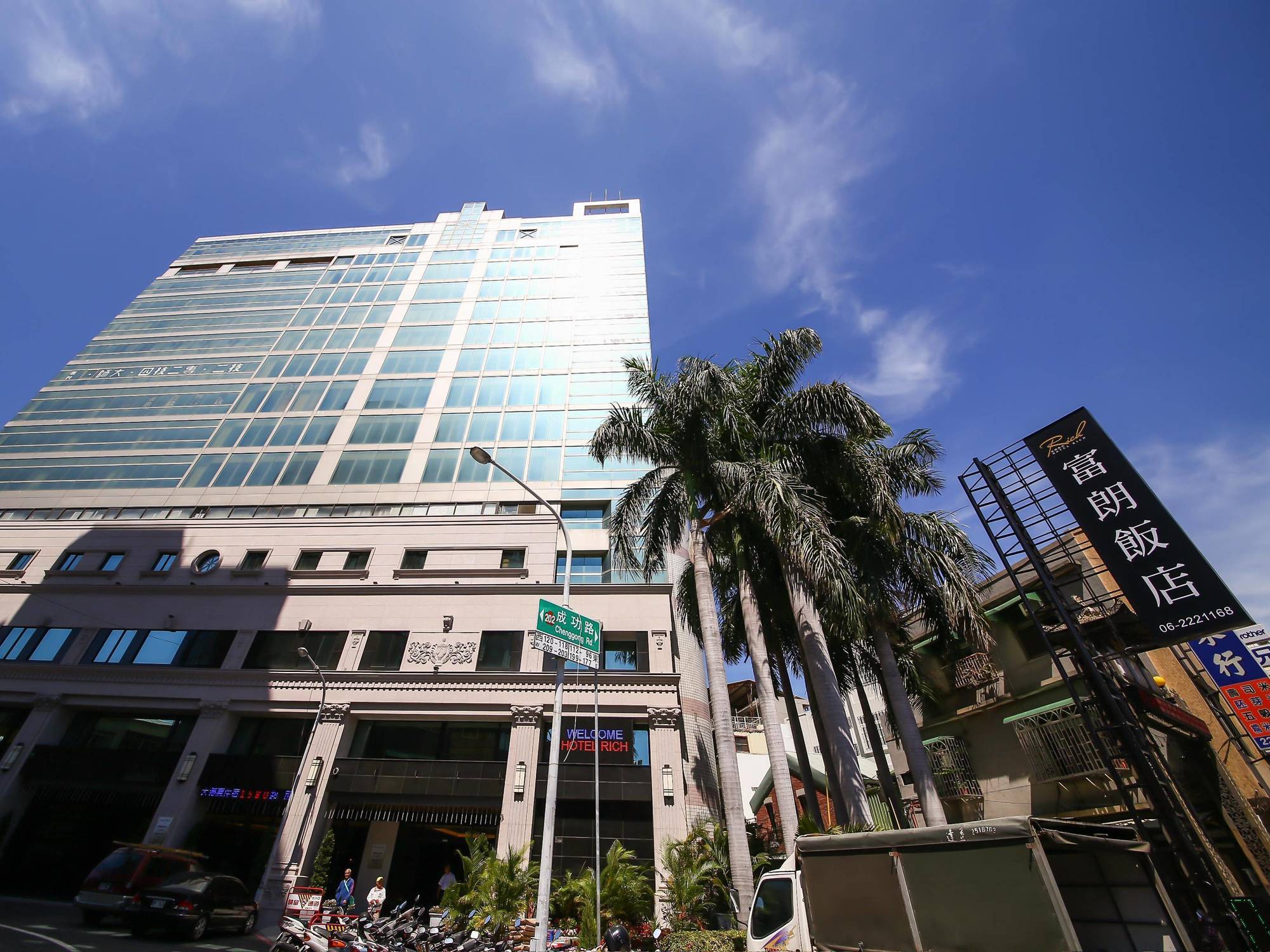Jai Chateau Hotels & Hostels Đài Nam Ngoại thất bức ảnh