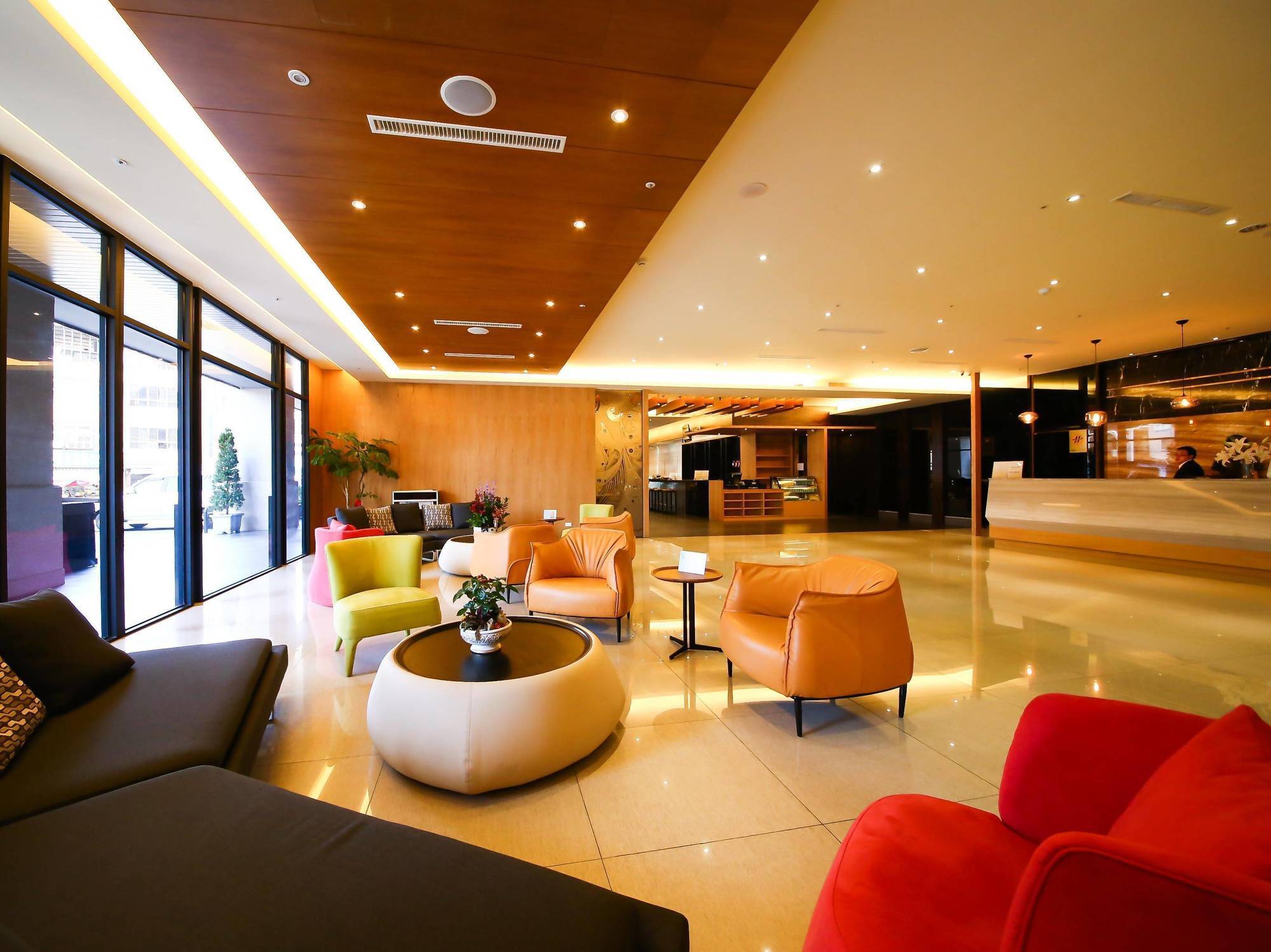 Jai Chateau Hotels & Hostels Đài Nam Ngoại thất bức ảnh